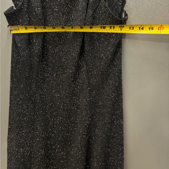 Flowy black sparkling dress. Open back with lace. Short mini dress. XXL - Picture 2 of 8